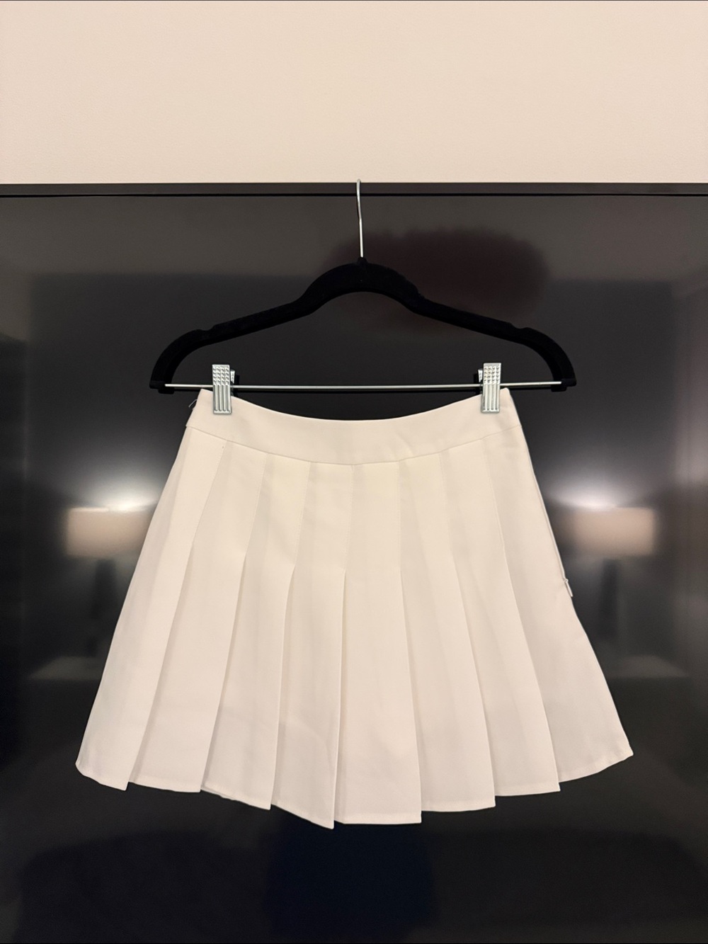 Classic Pleated Mini Skirt in White